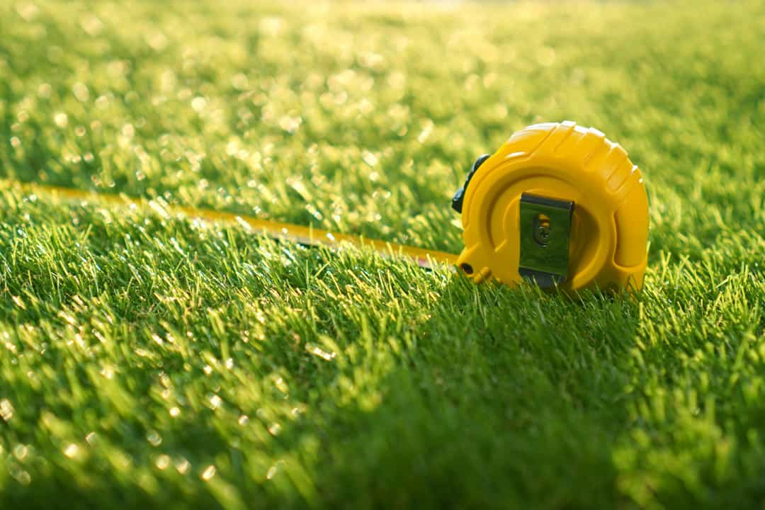 Lawn Mowing Cost Calculator Interface